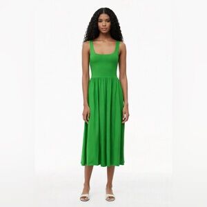 Wilfred Aritzia Market Midi Bright Green Sleeveless Square-Neck Midi Dress